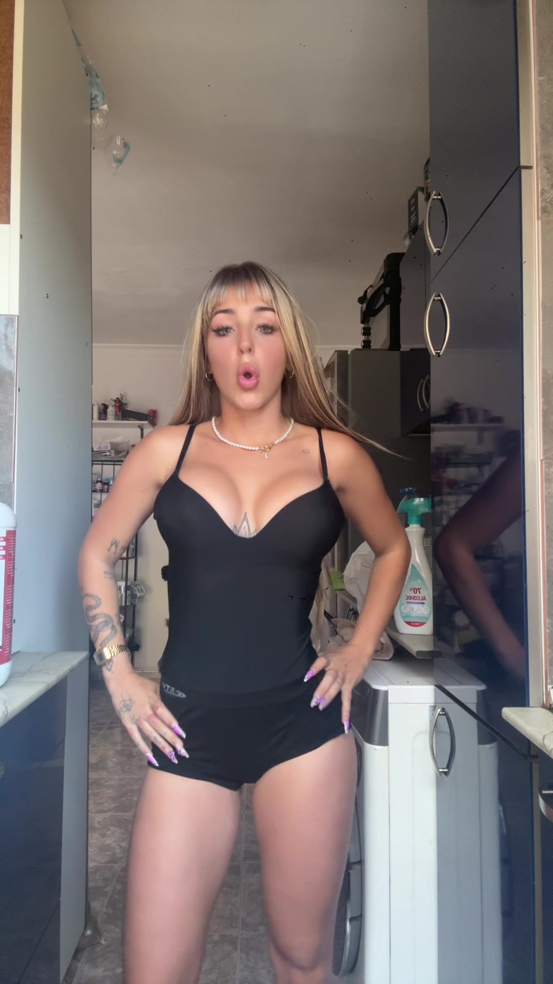 @yakelinnx