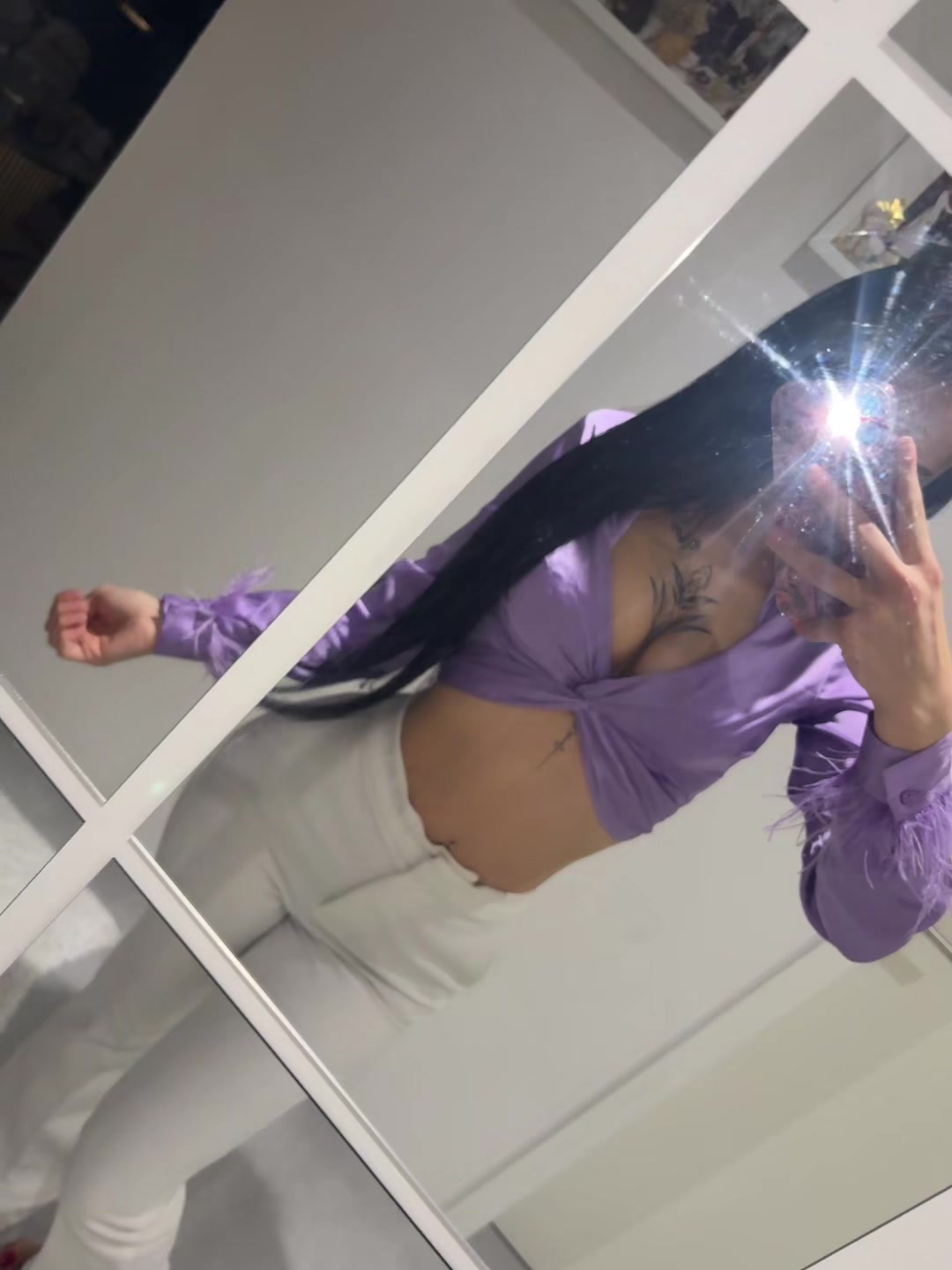 @laariisa27