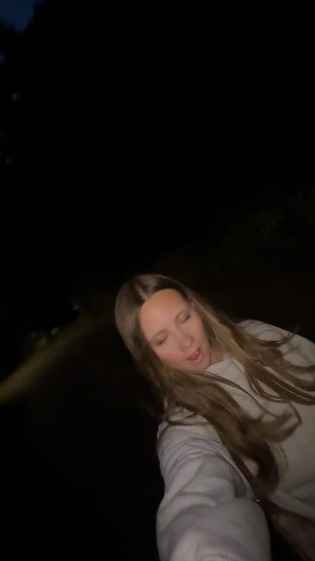 @𝓔𝓶𝓲𝓵𝔂🫰🏼