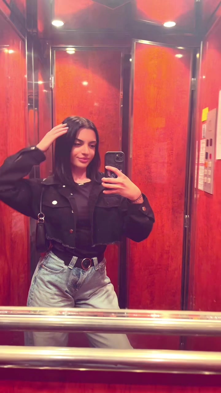 @kwnstantinaa