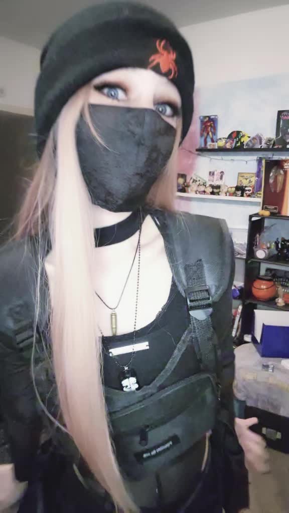 @𝕸𝖎𝖘𝖘𝖉𝖔𝖑𝖑𝖋𝖆𝖈𝖊