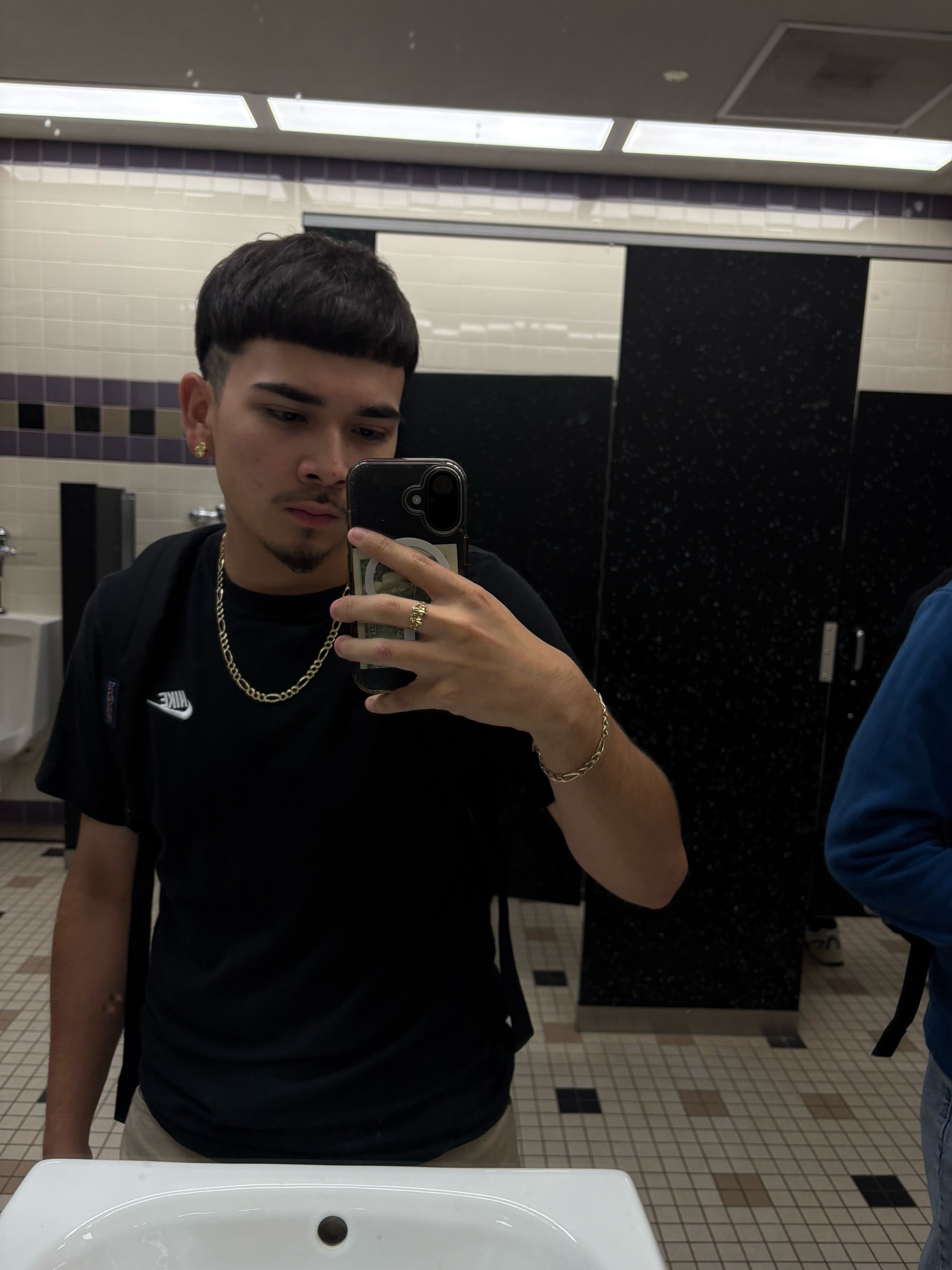 @Damn._nick