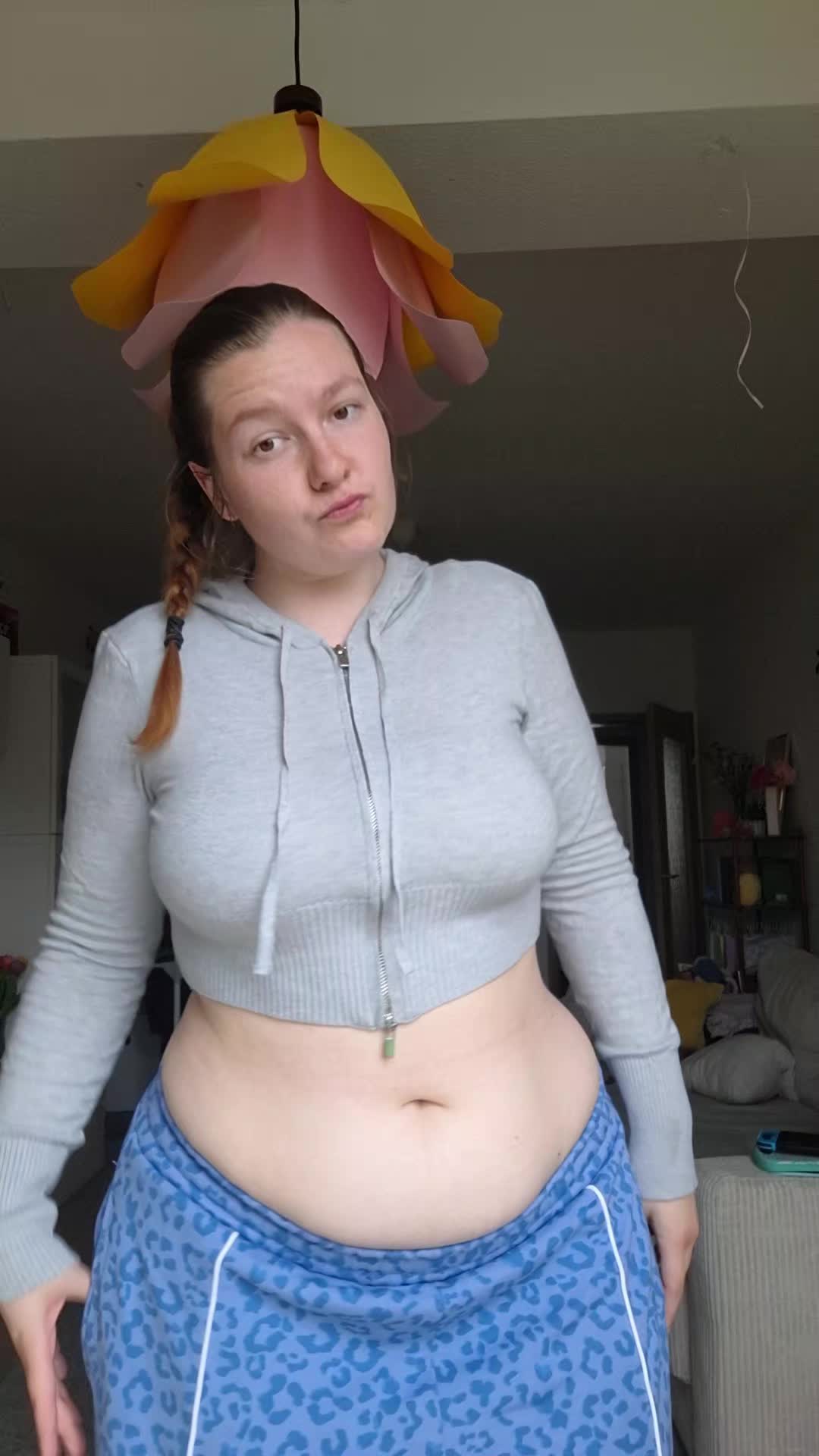 @vivienhrtl🌼