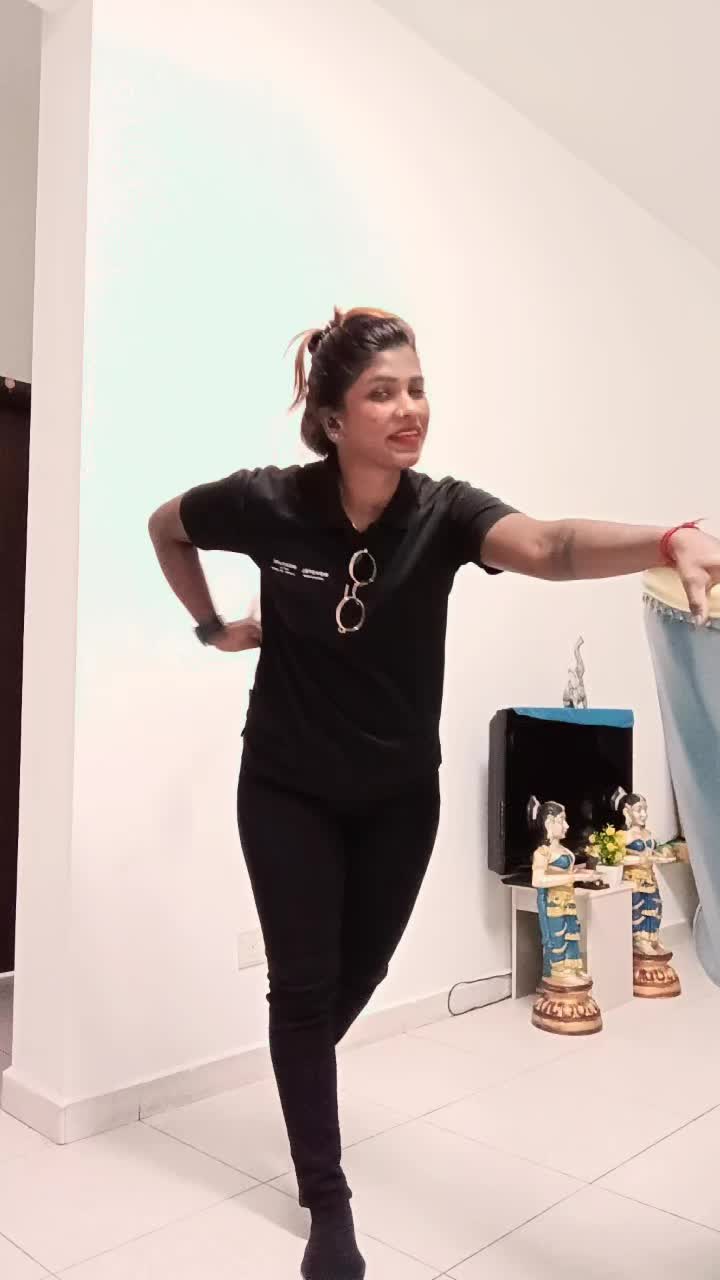 @ஈஸ்வரி🖤