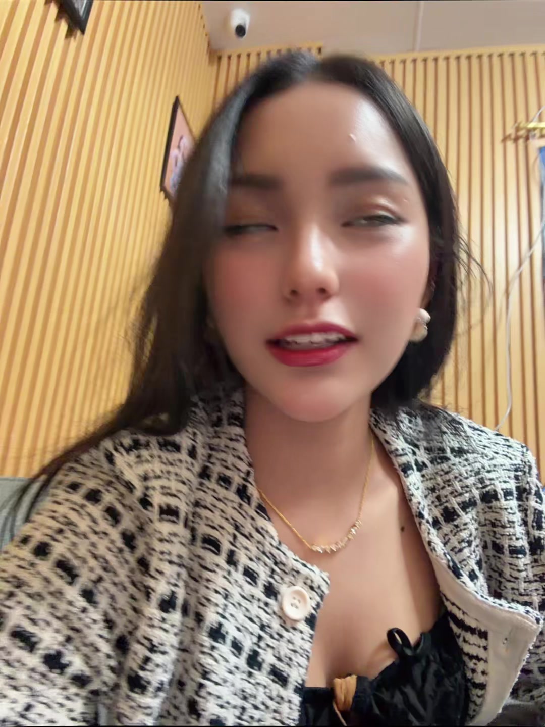 @kateluengas