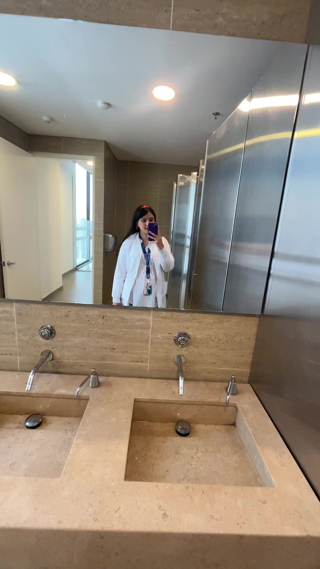 @Ximena C. 🤍