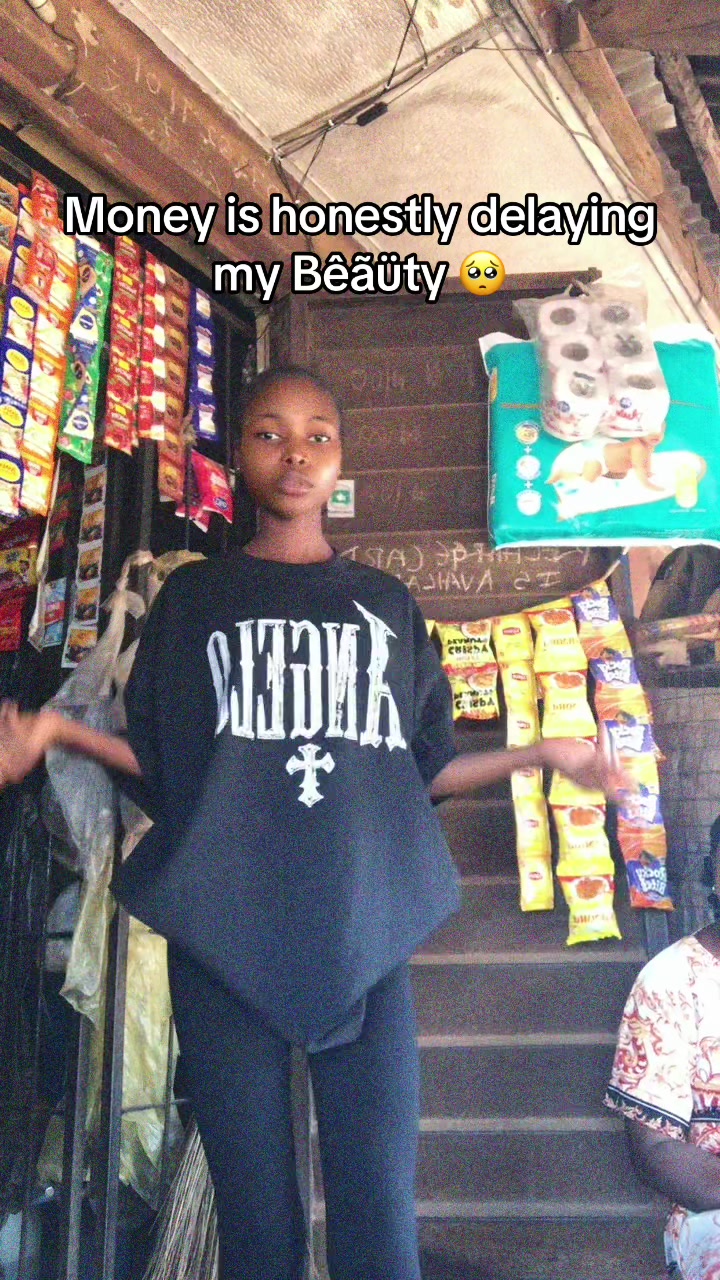 @ꨄ︎🤍✰ Zainab ꨄ︎🤍✰