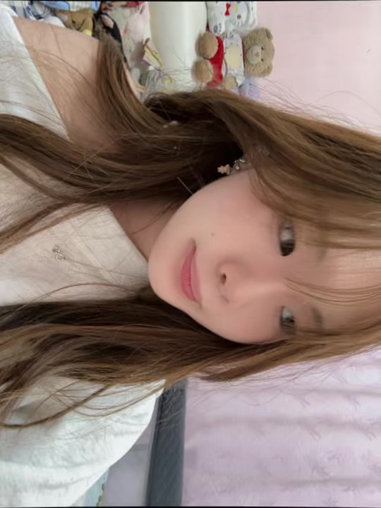 @cxlyns_