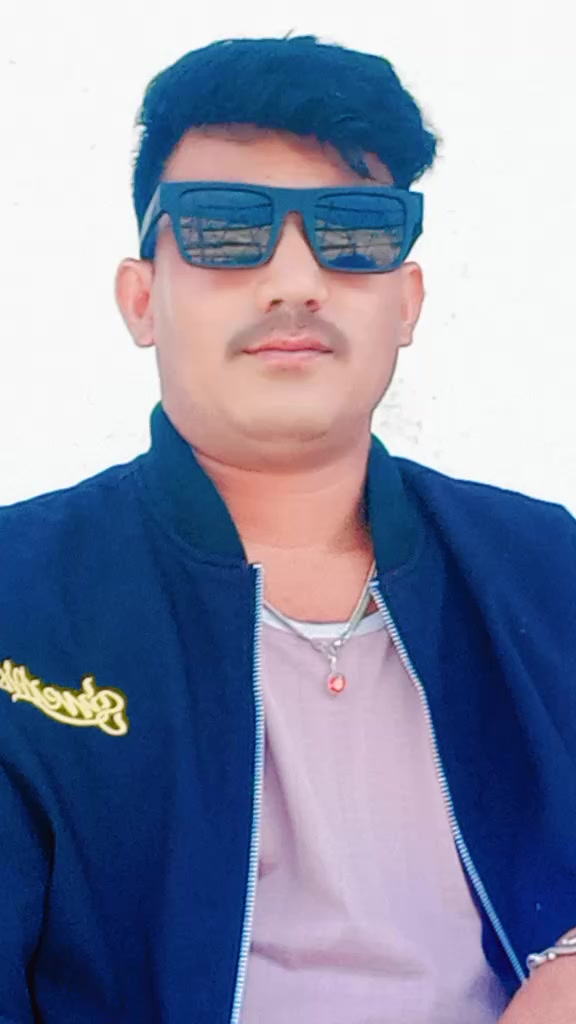 @𝐏𝐫𝐢𝐧𝐜𝐞 𝐋𝐚𝐮𝐫𝐞❣️👮