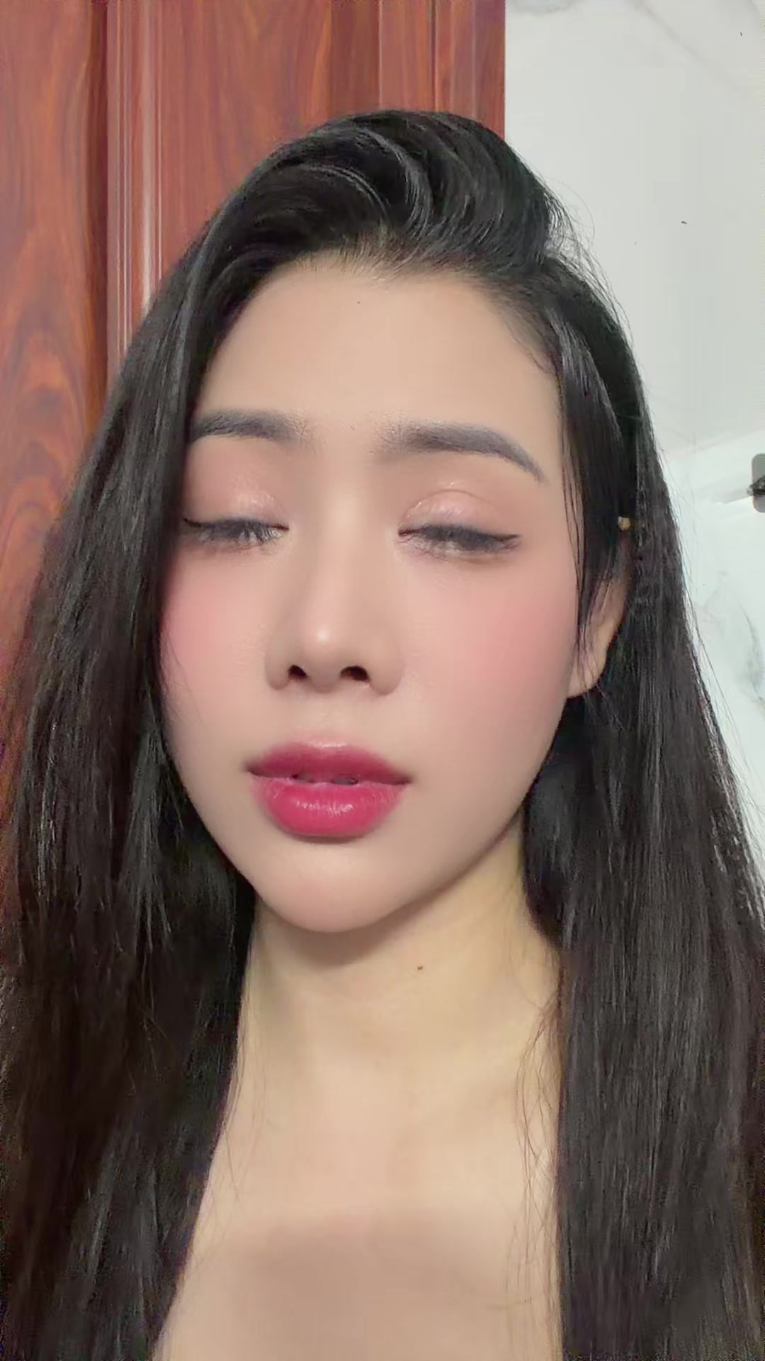 @ℍ𝕦𝕪𝕖̂̀𝕟 𝕋𝕣𝕒𝕟𝕘 😊