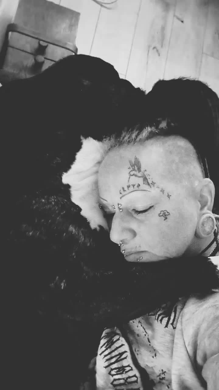 @✨UN😈therapierbar✨