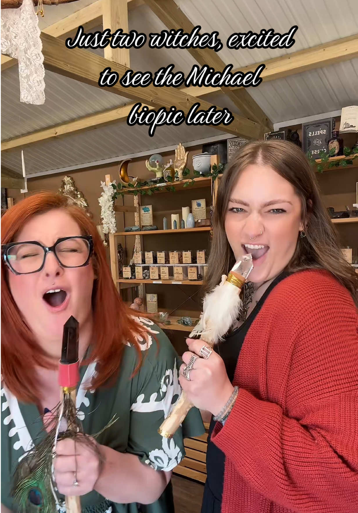 @🔮Crystallia - Sam & Leanne 🐍