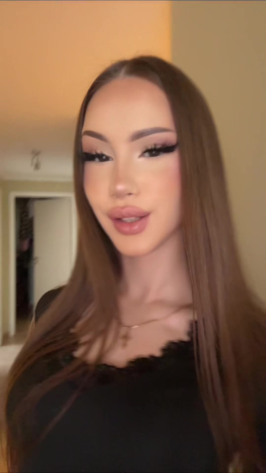 @сонечка ☦︎
