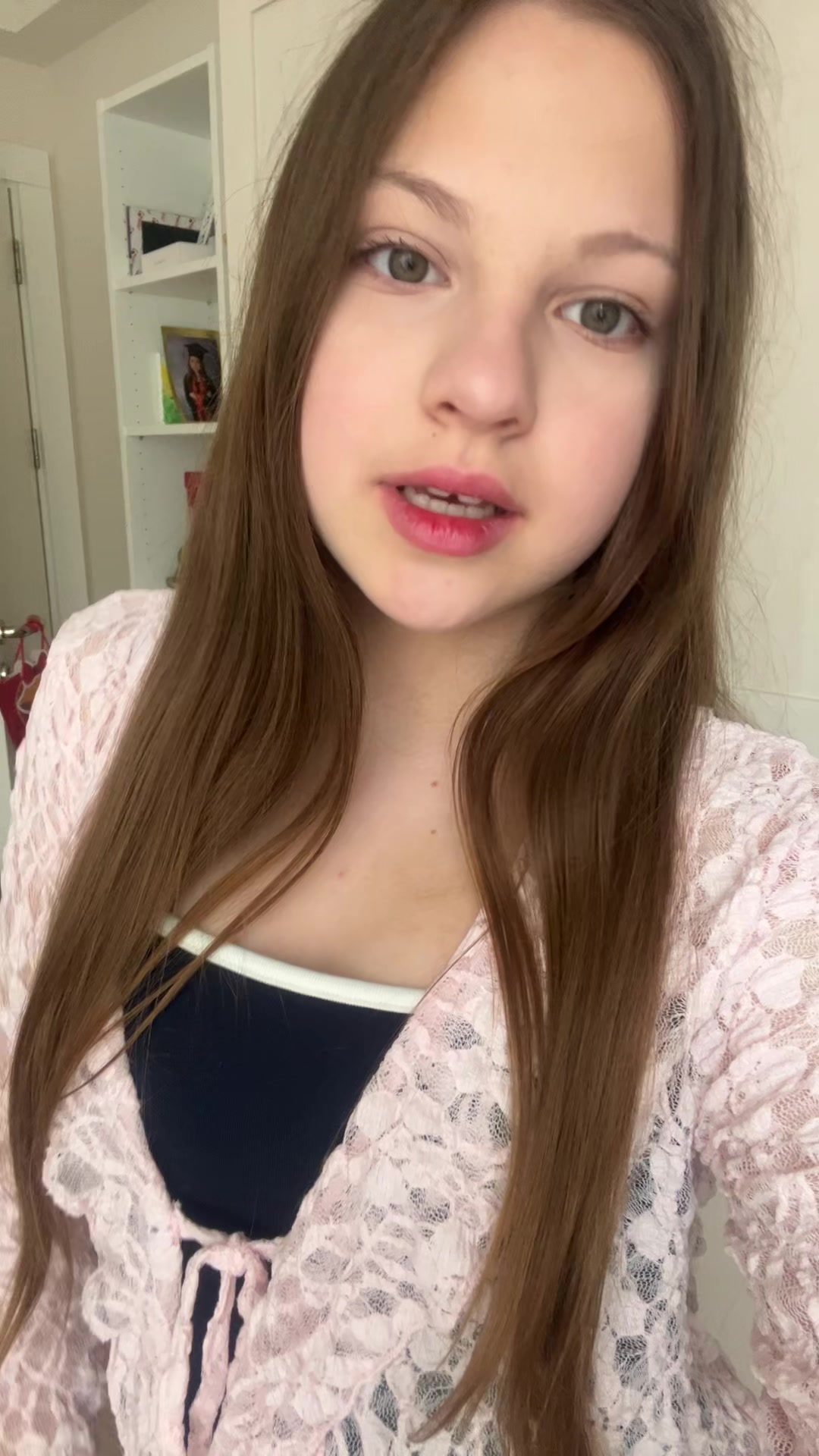 @𝑚𝑒𝑙𝑖𝑠𝑎𝑎