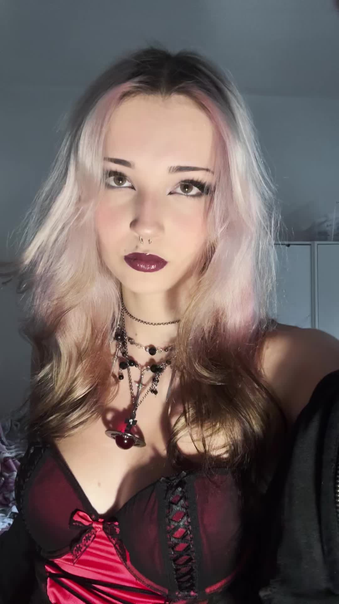 @✧ Nina ✧