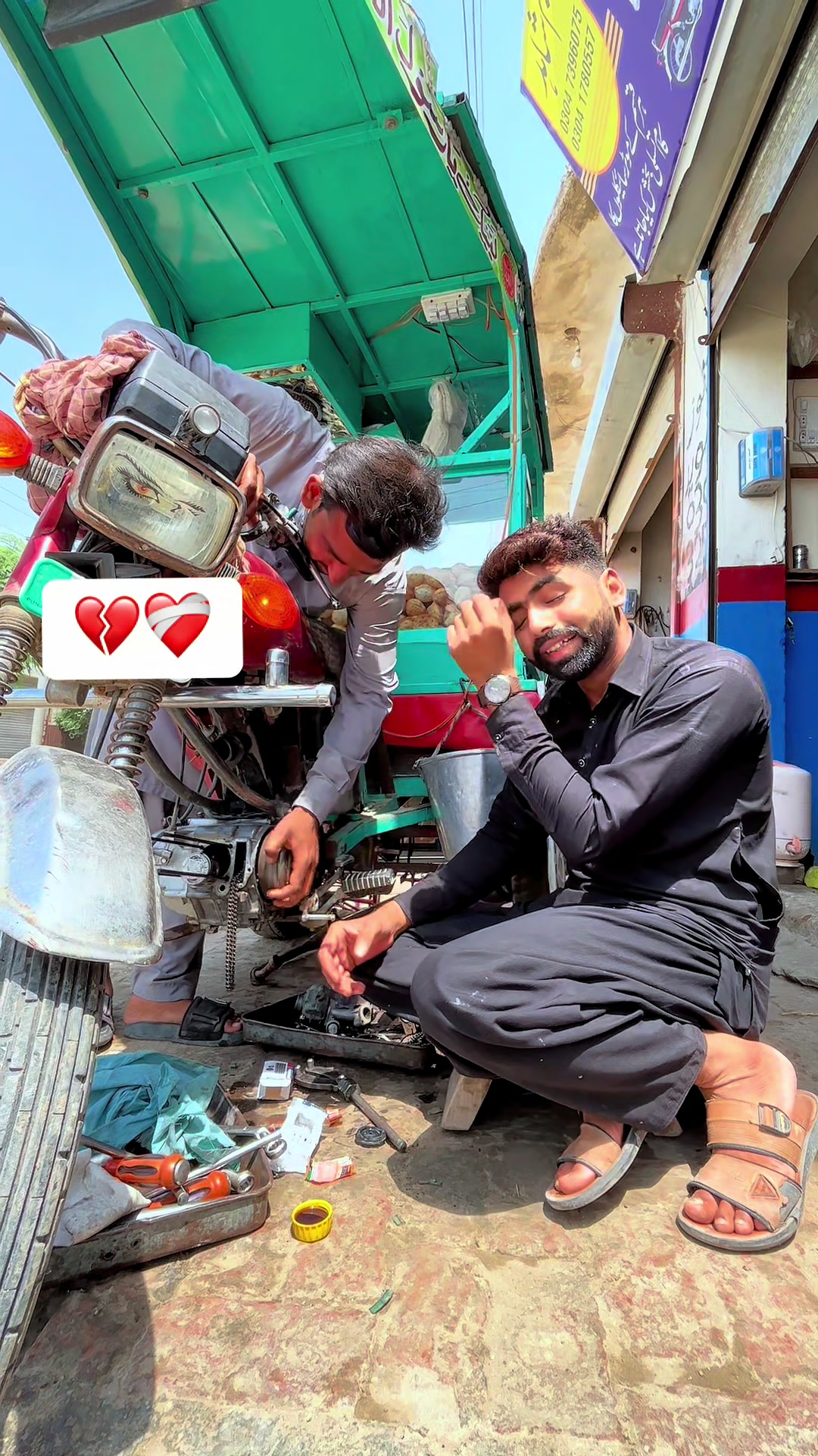 @Gol Gapy Wala 1122