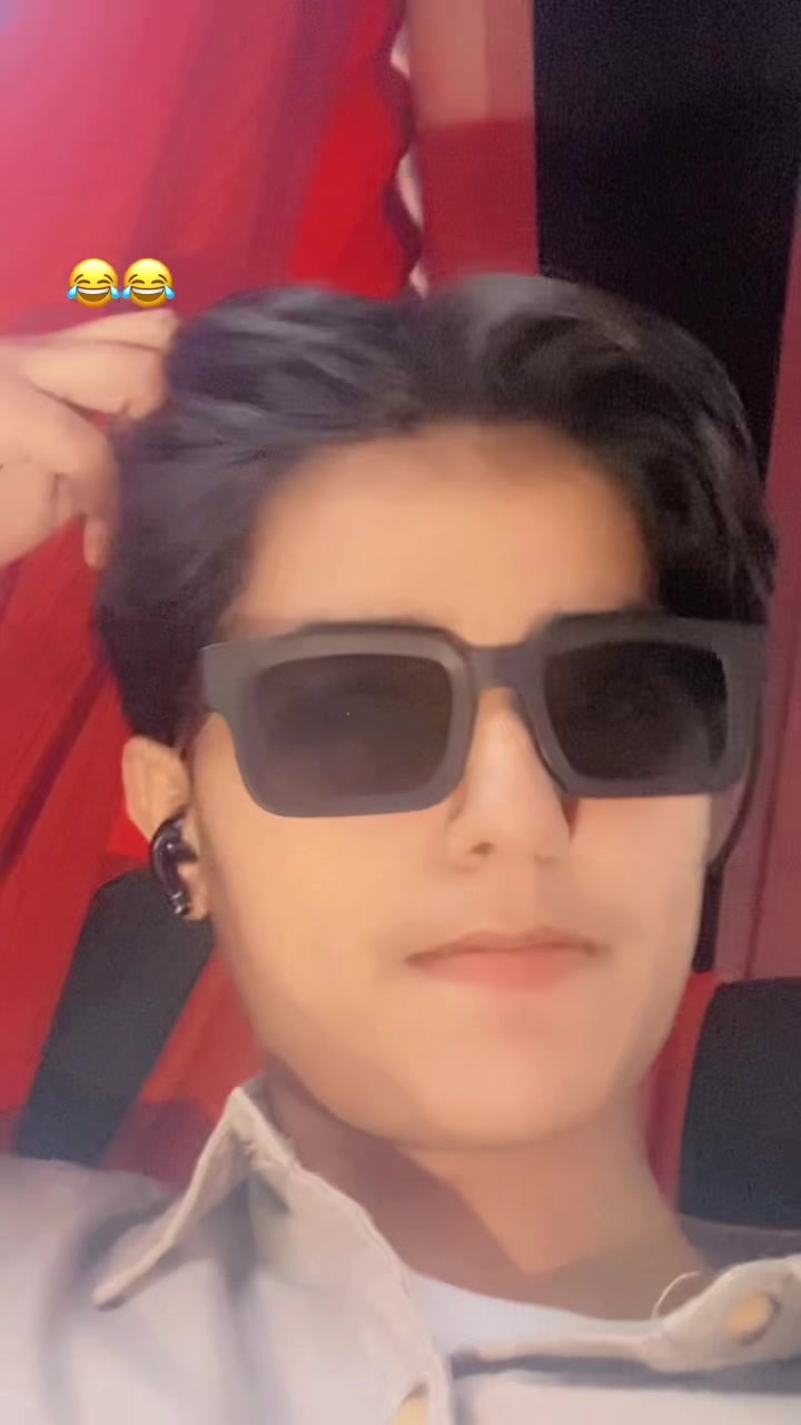 @MR._.babblu
