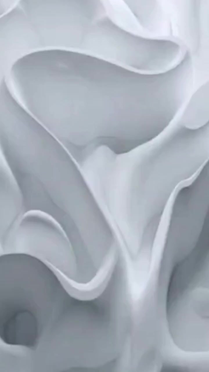 @🙂