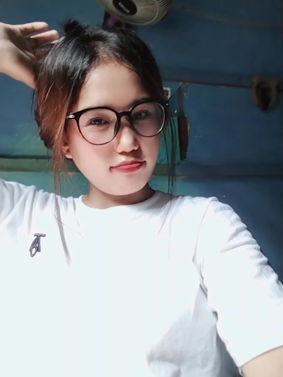 @Alyaaa