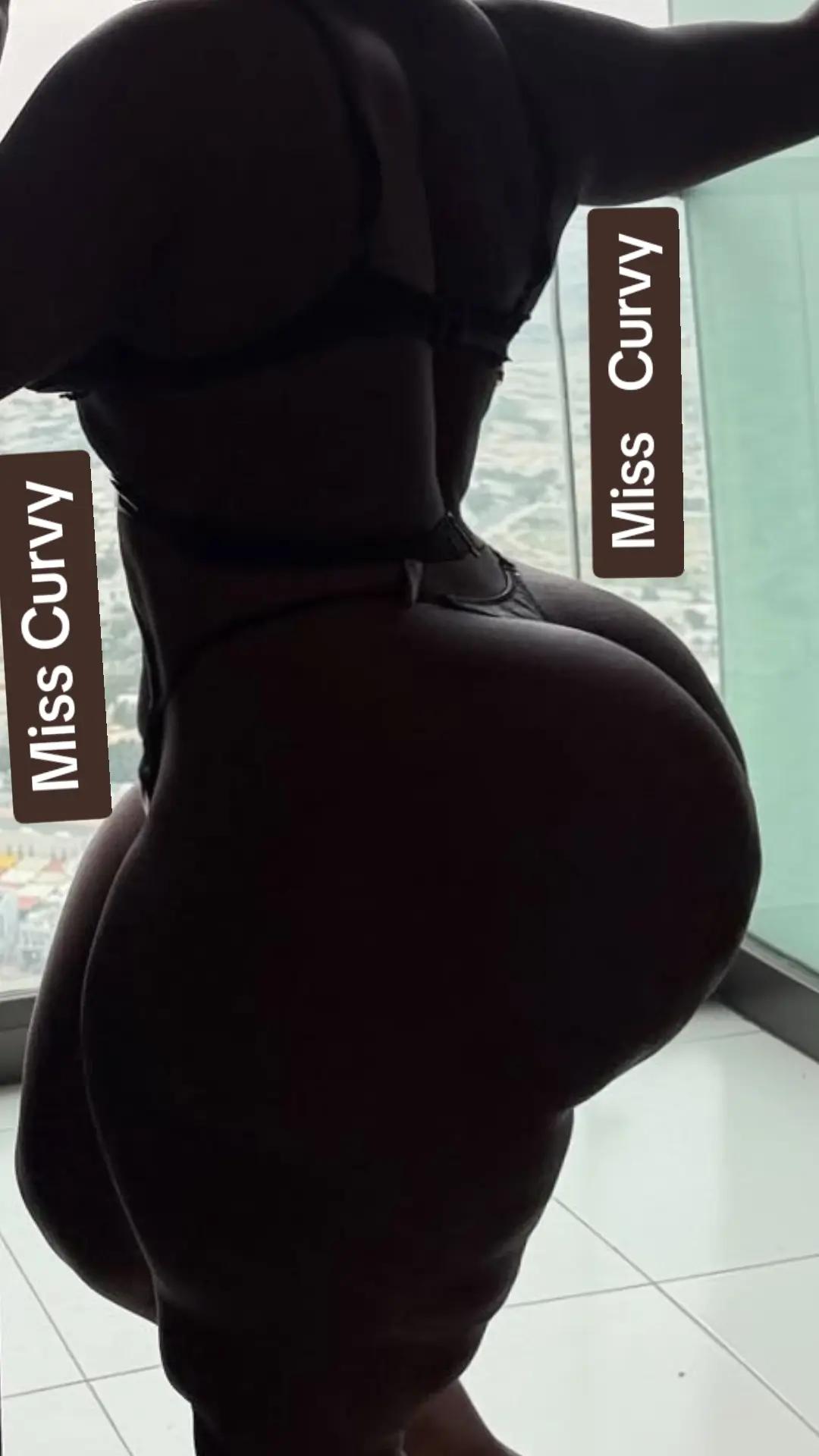 @Miss curvy 🥰