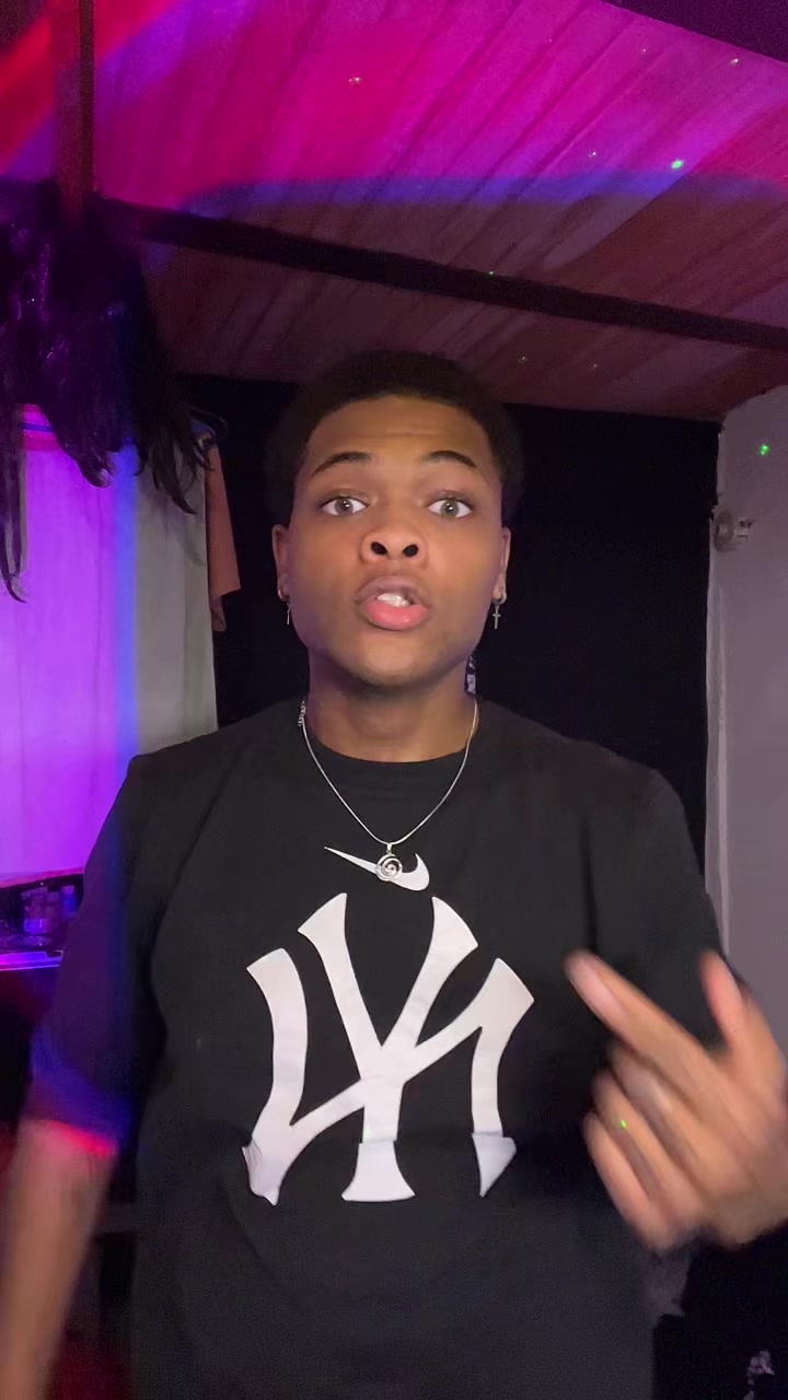 @Alexx👑