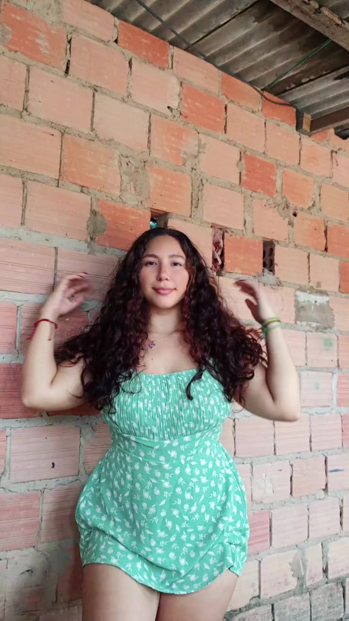@Annycollares🦋