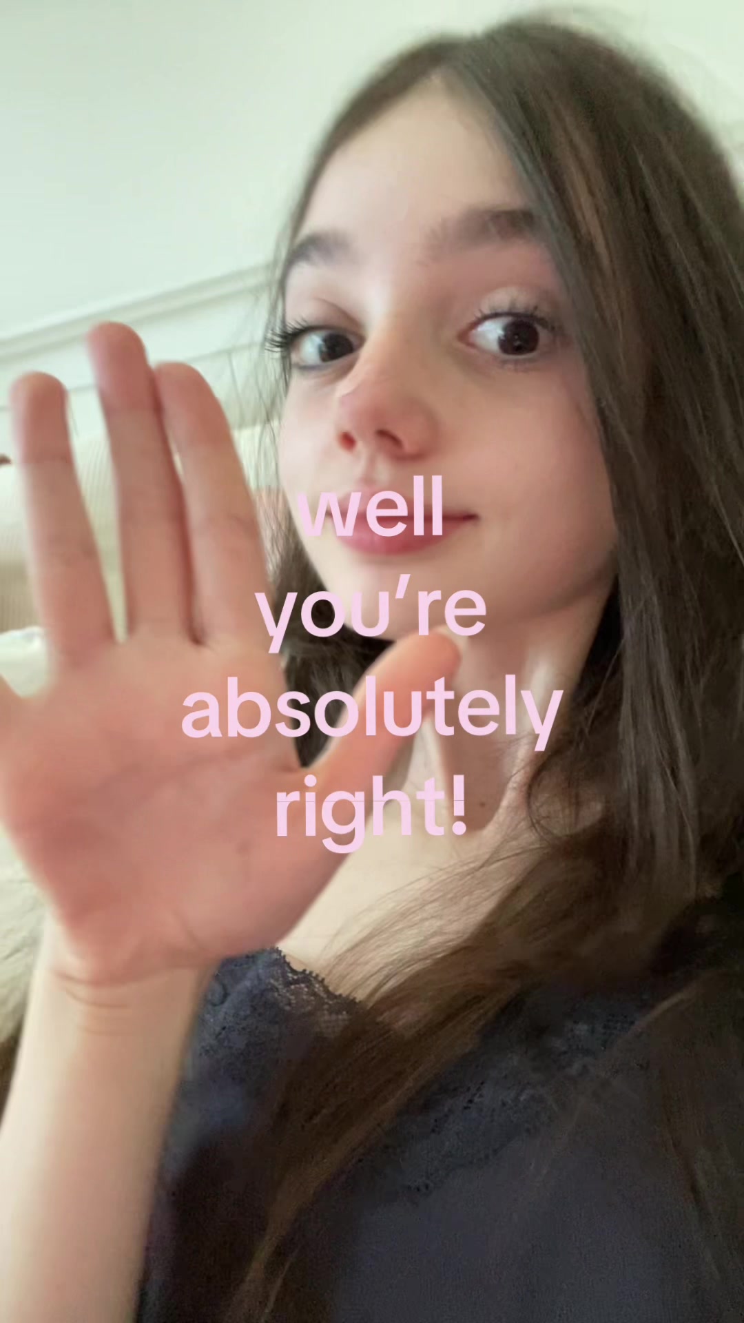 @Chlo ᥫ᭡