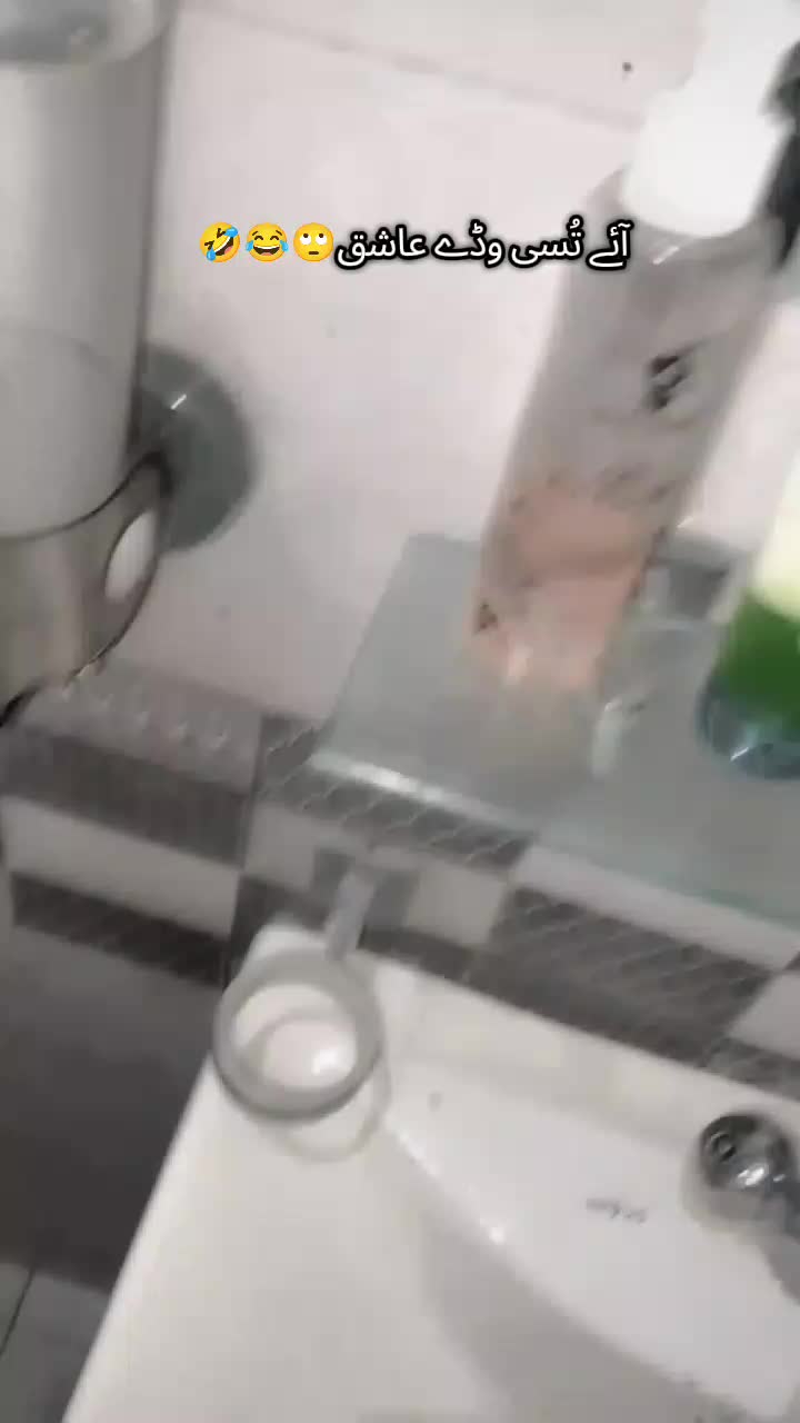 @Aneeسa🎀