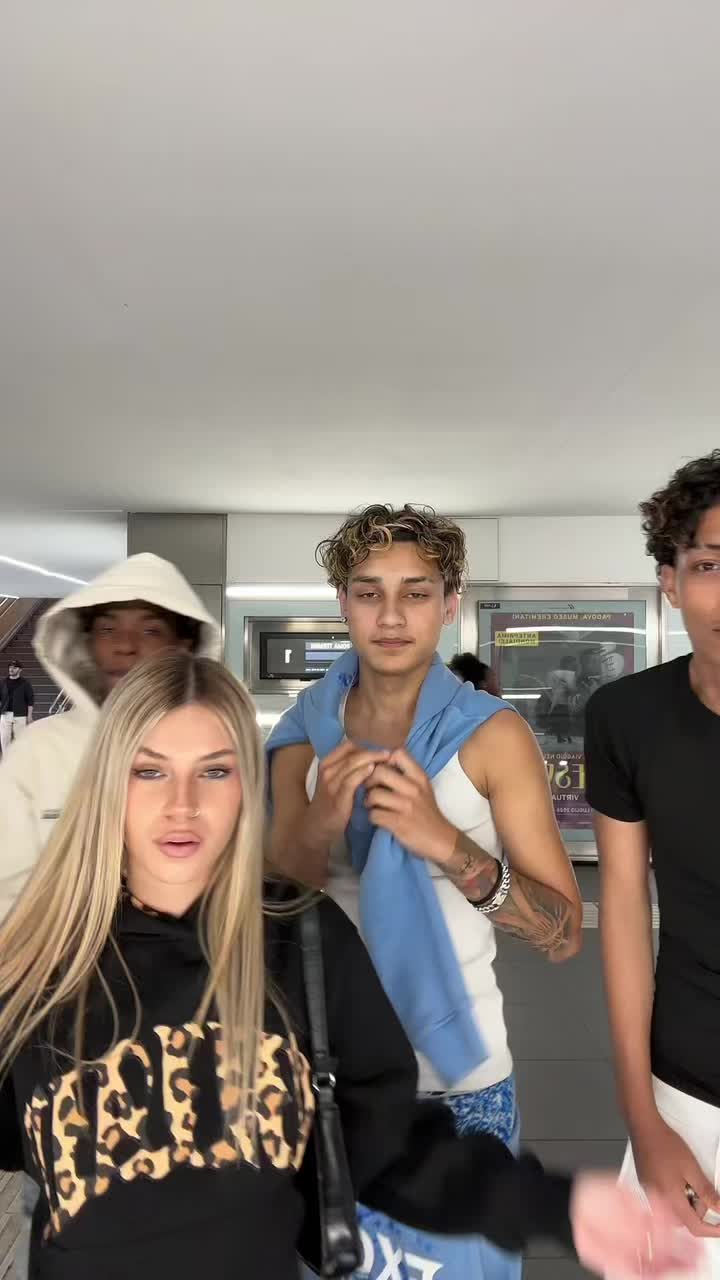 @vanecolez🇨🇴