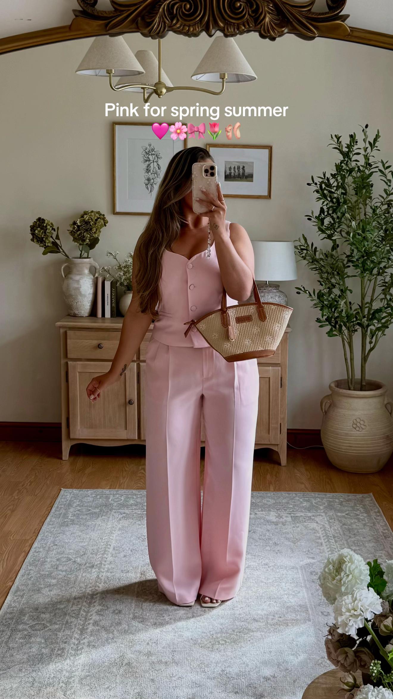 @Keelie 🌸 Outfits + Home 🤍