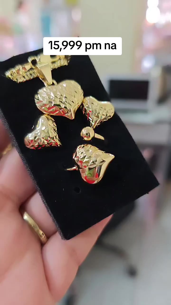@D Maddox Jewelry Gold