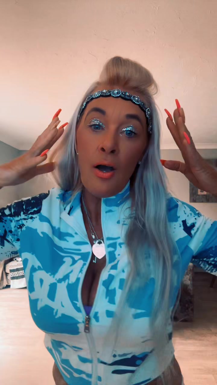 @amanda Roberts