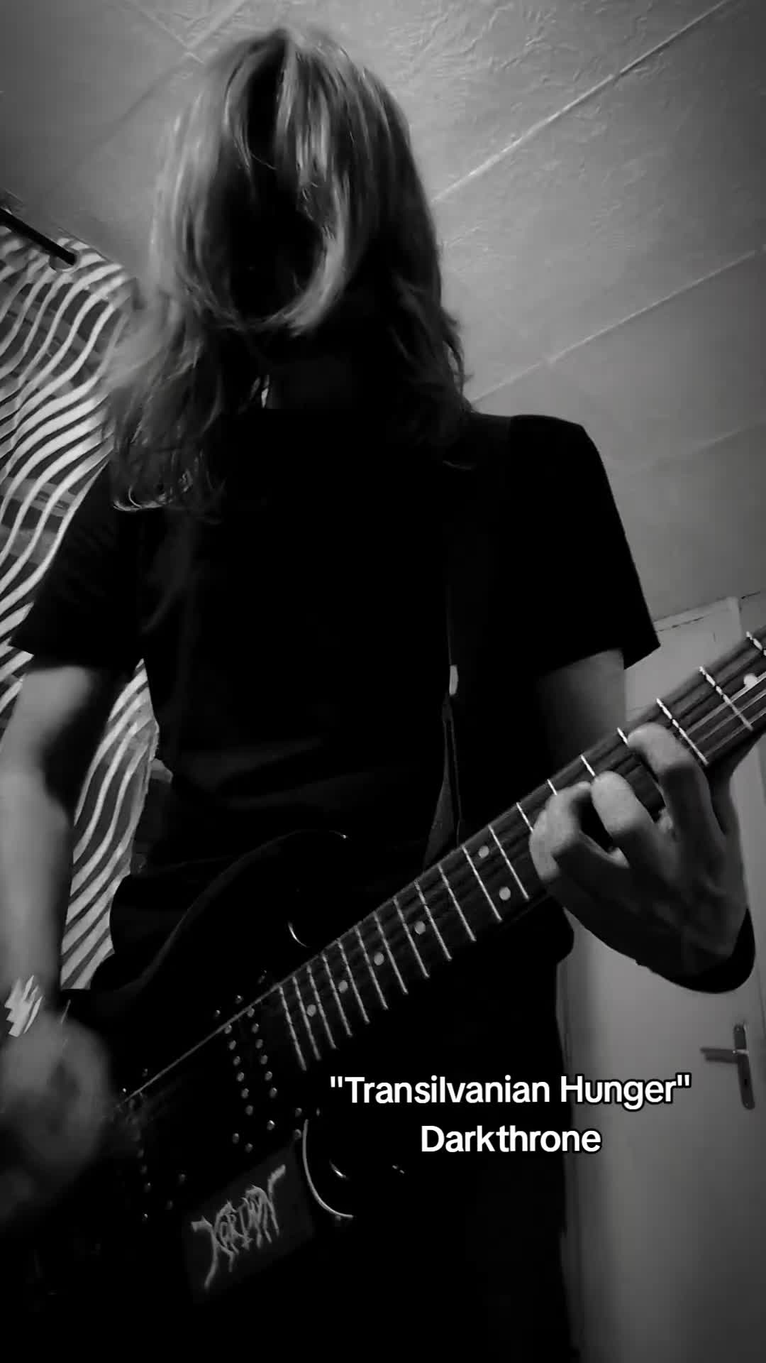 @𝖐𝖔𝖗𝖙𝖍𝖞𝖓