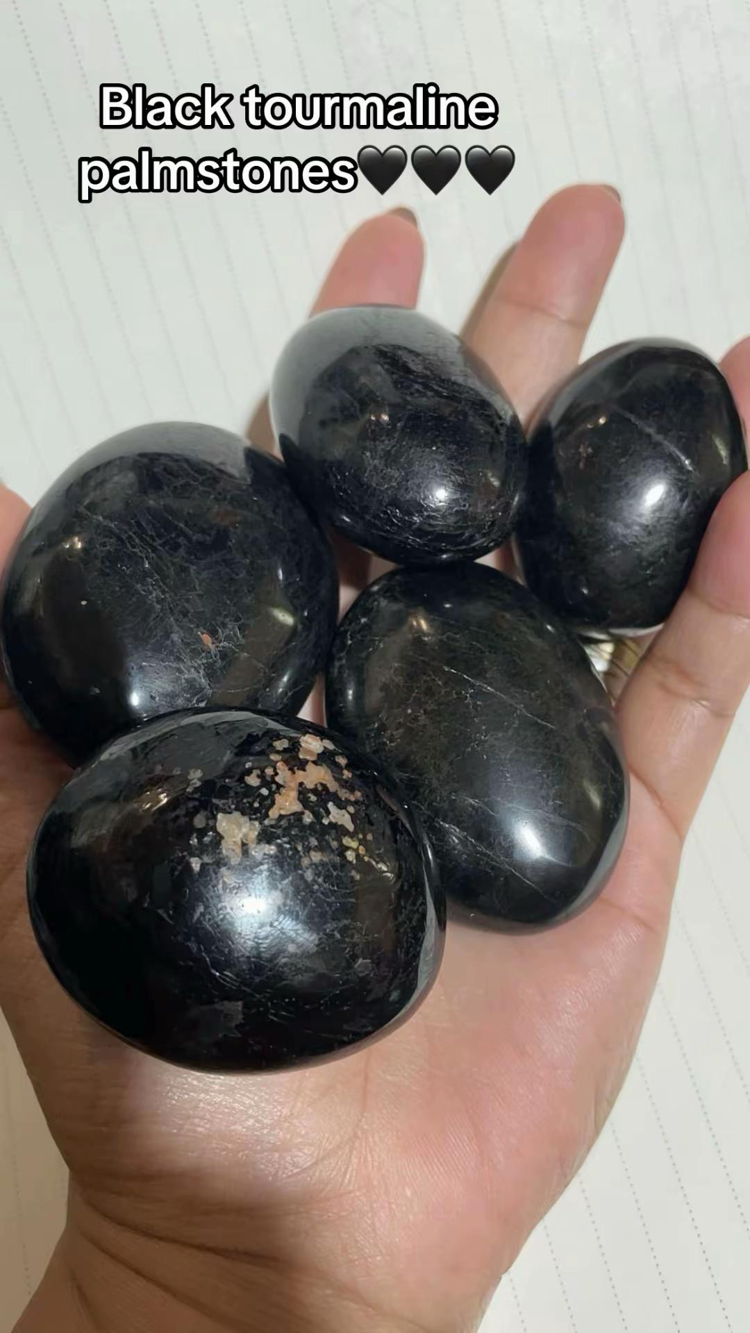 @IlovecrystalsAndstones