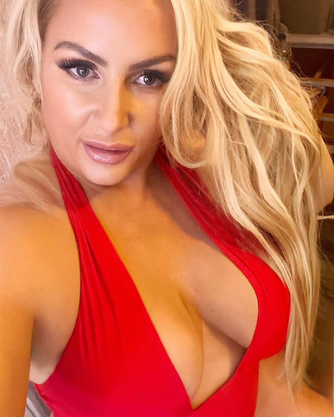 @lou_lou_curves