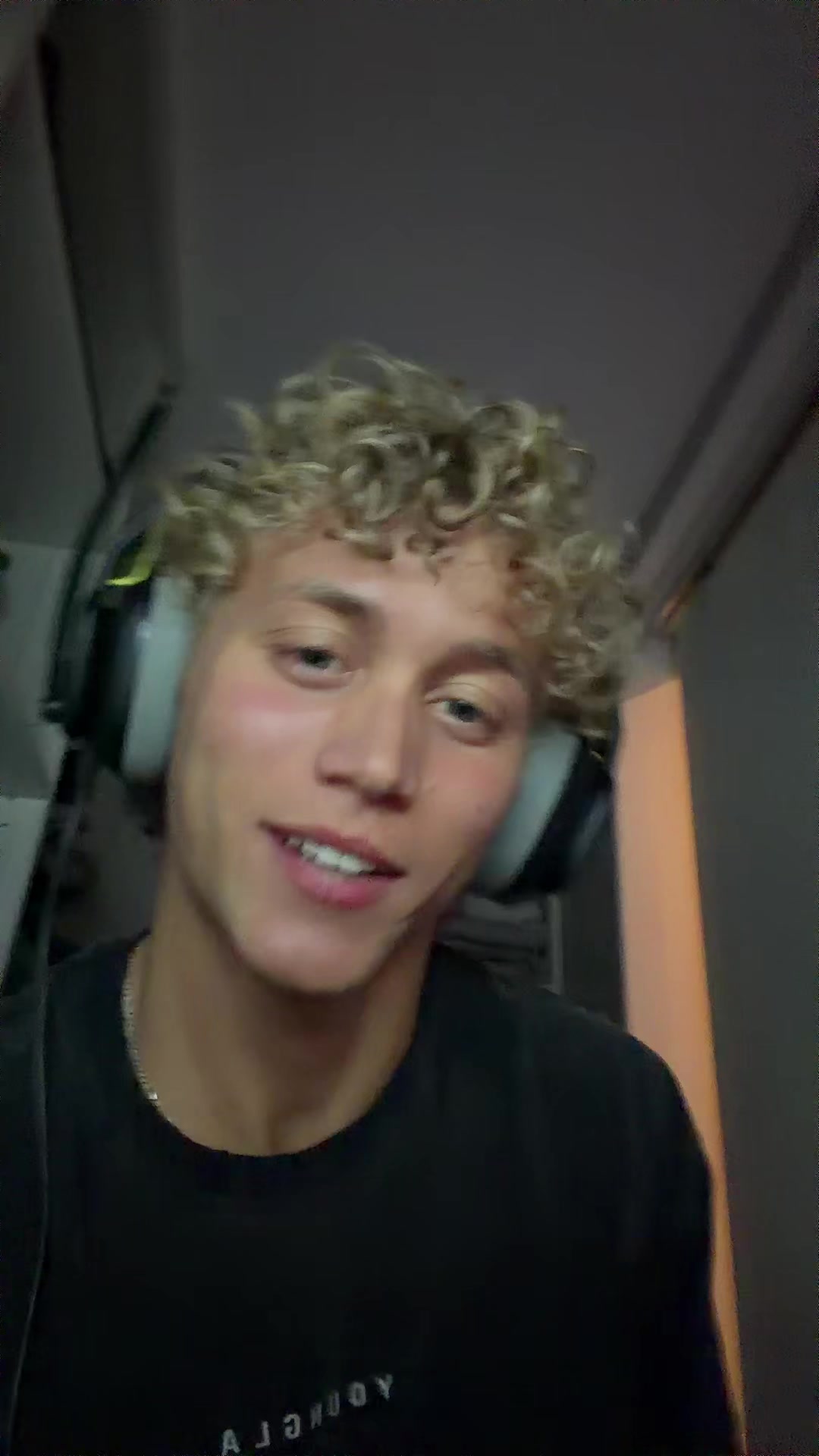 @Izaiah&ensp;Schmidt