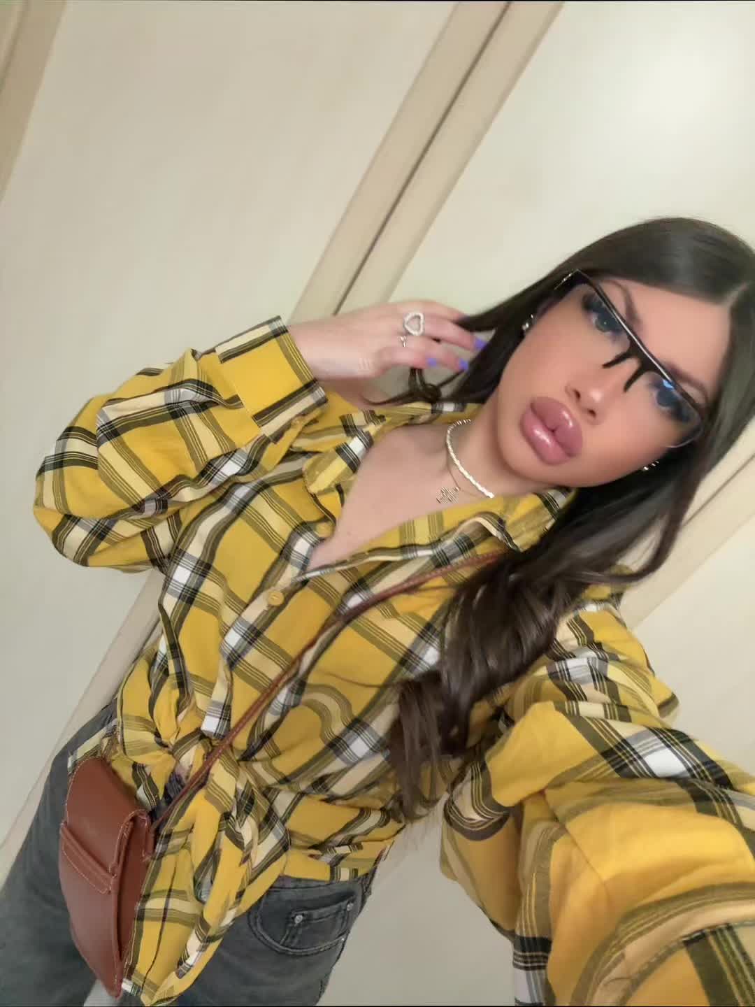 @𝐿𝓊𝒹𝑜𝓋𝒾𝒸𝒶