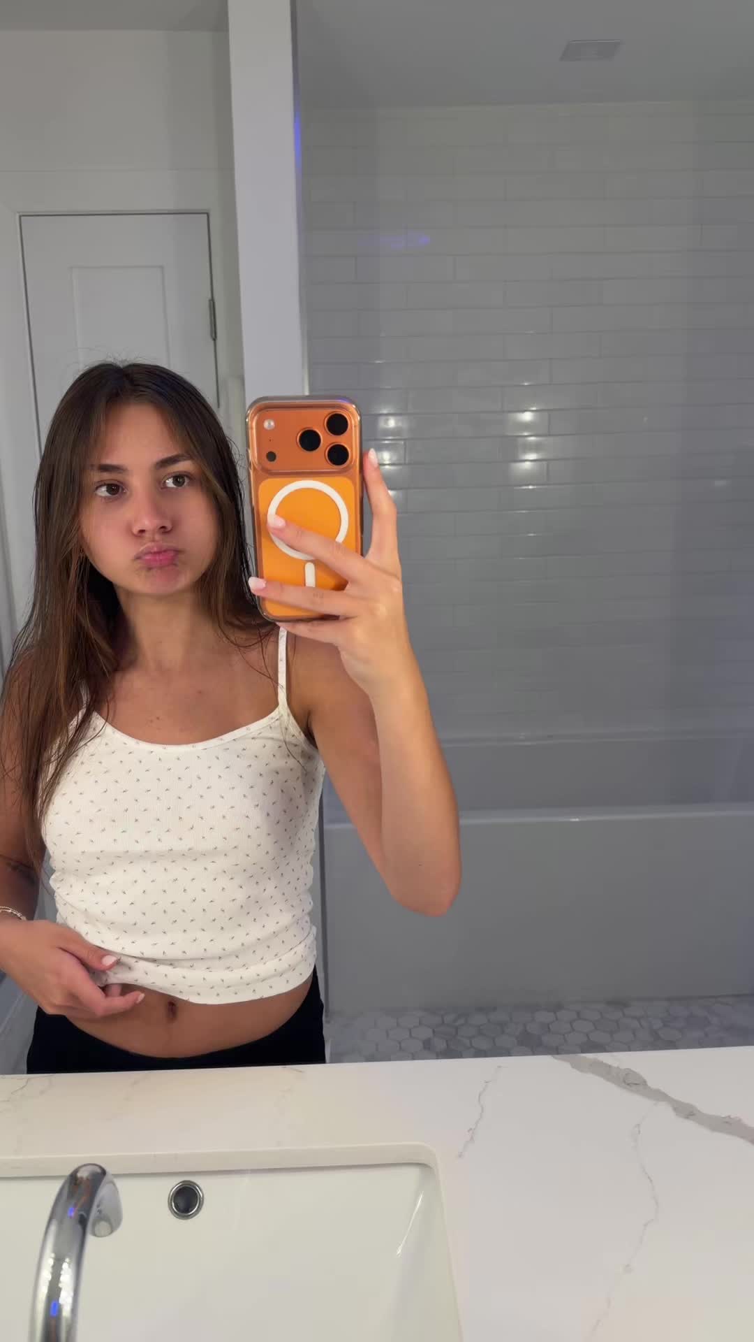 @minicaryn