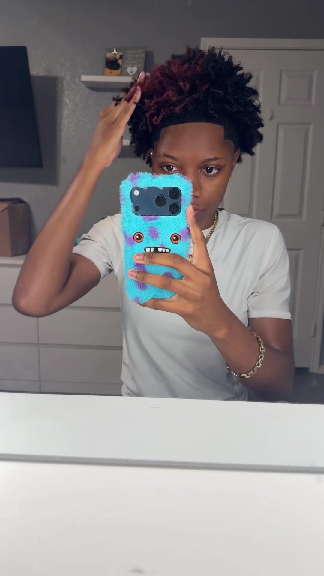 @👩🏾&zwj;❤️&zwj;💋&zwj;👩🏾👩🏾&zwj;❤️&zwj;💋&zwj;👩🏾