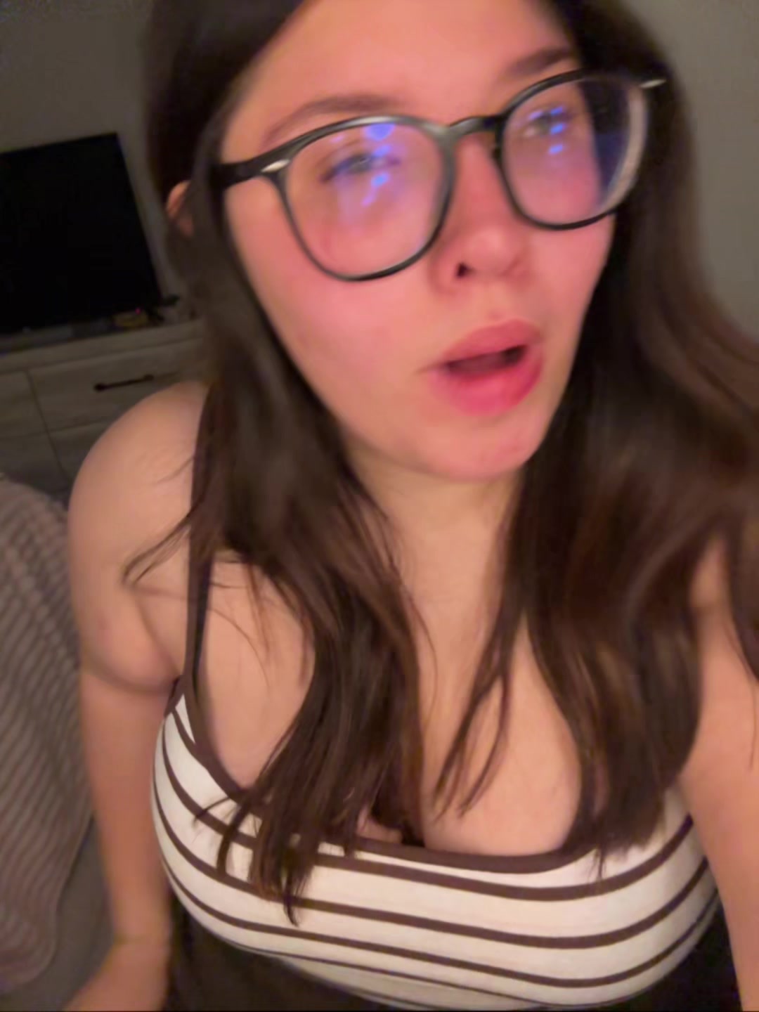 @ellie🧸