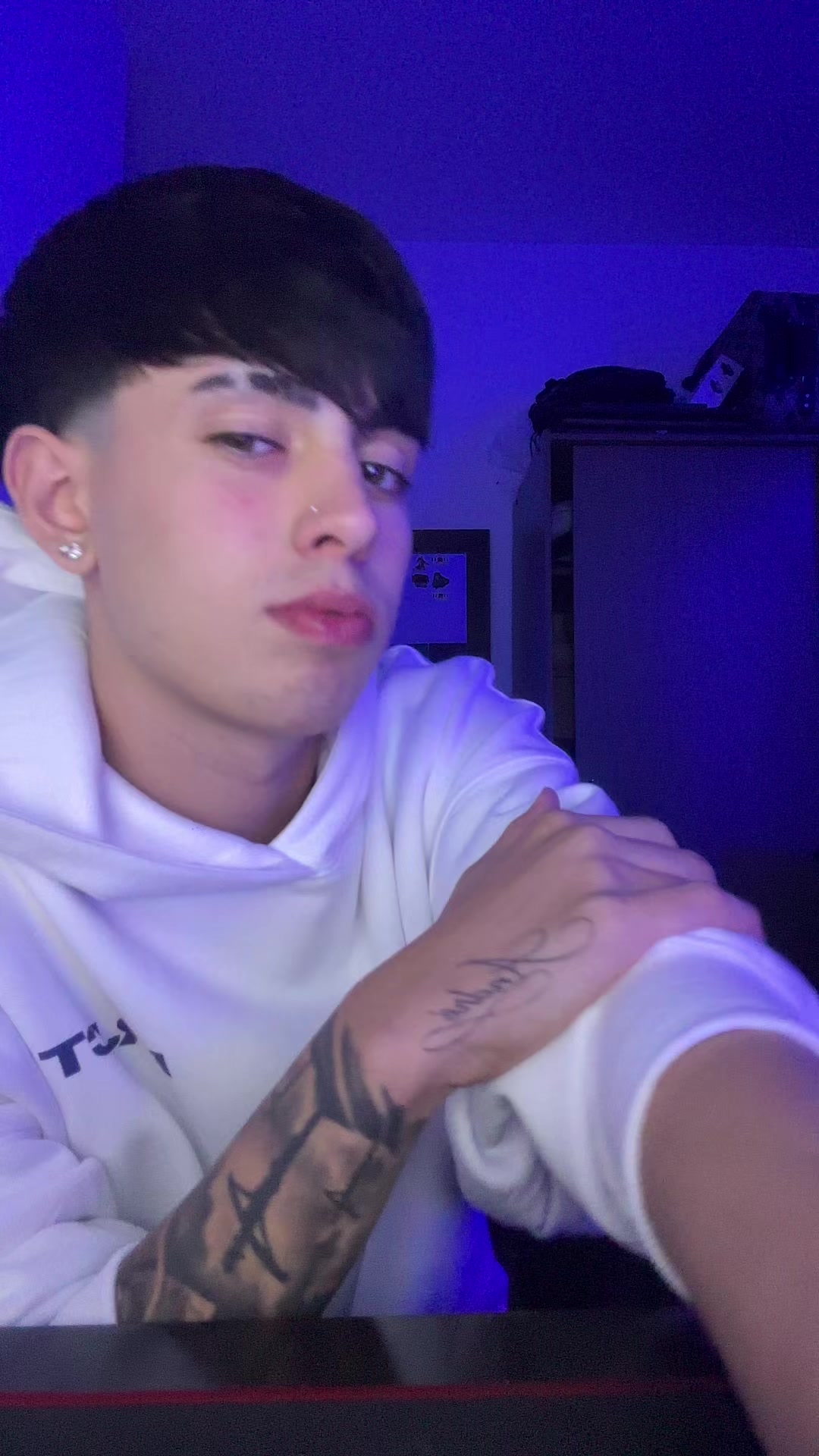 @benja