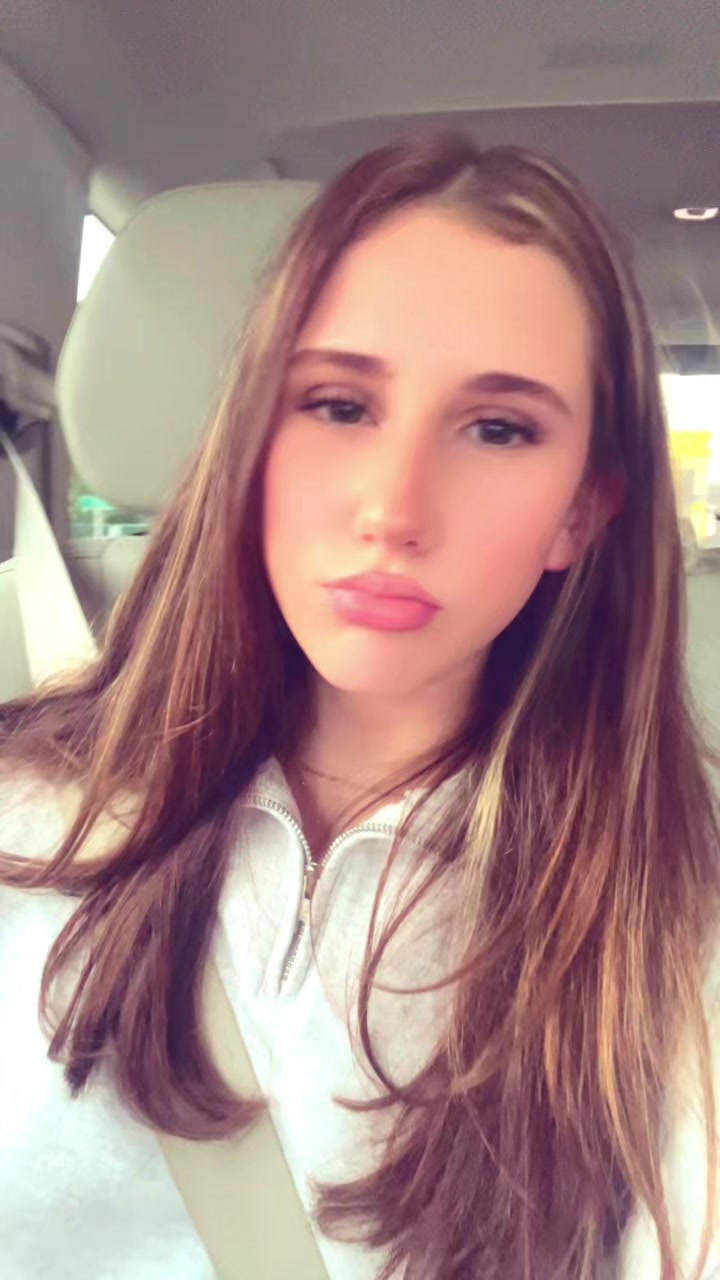 @Zoeee 💗🤍