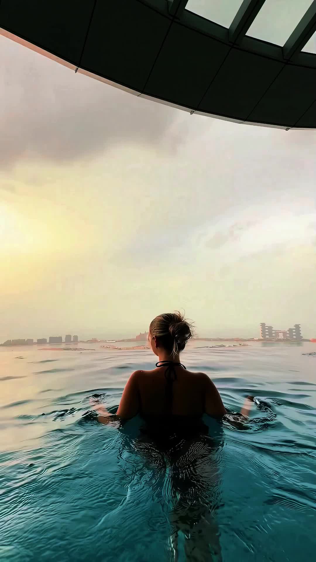 @Dubai Based 🇦🇪