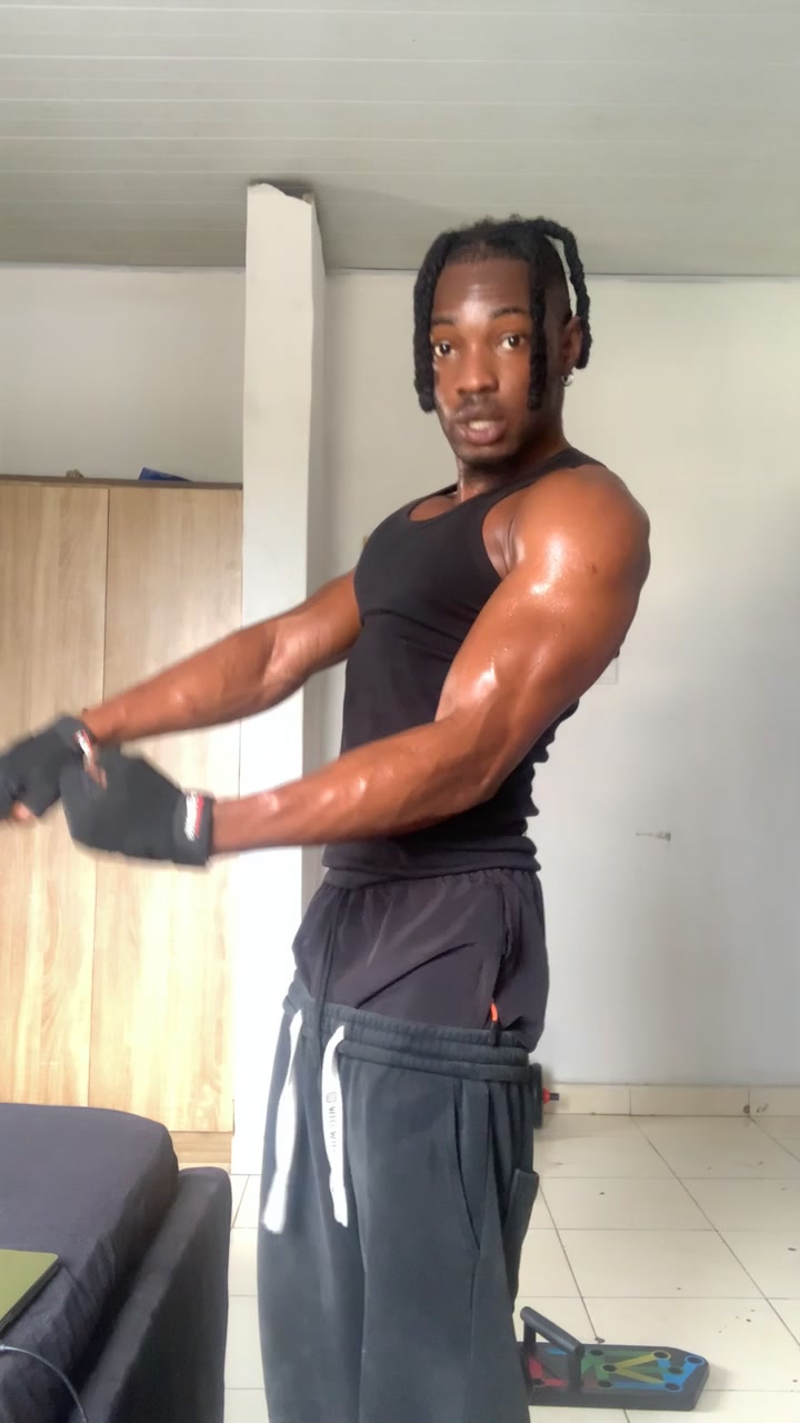 @Thavipa