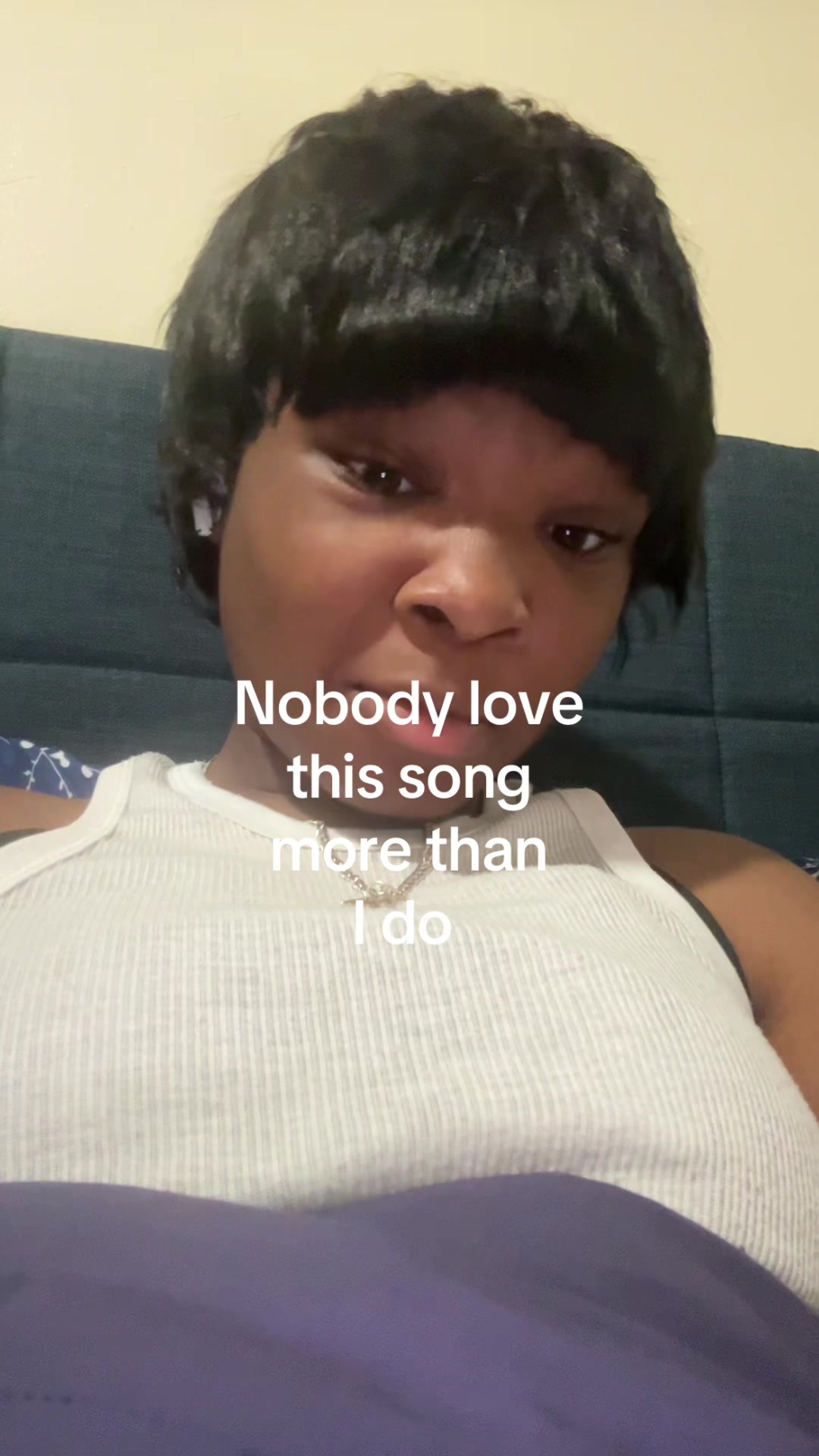 @AUNTIE