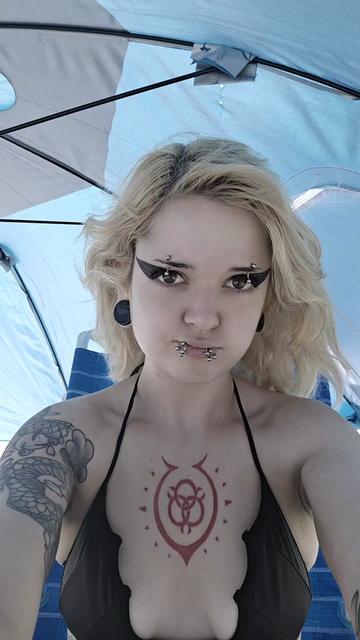 @graveyardratgirl