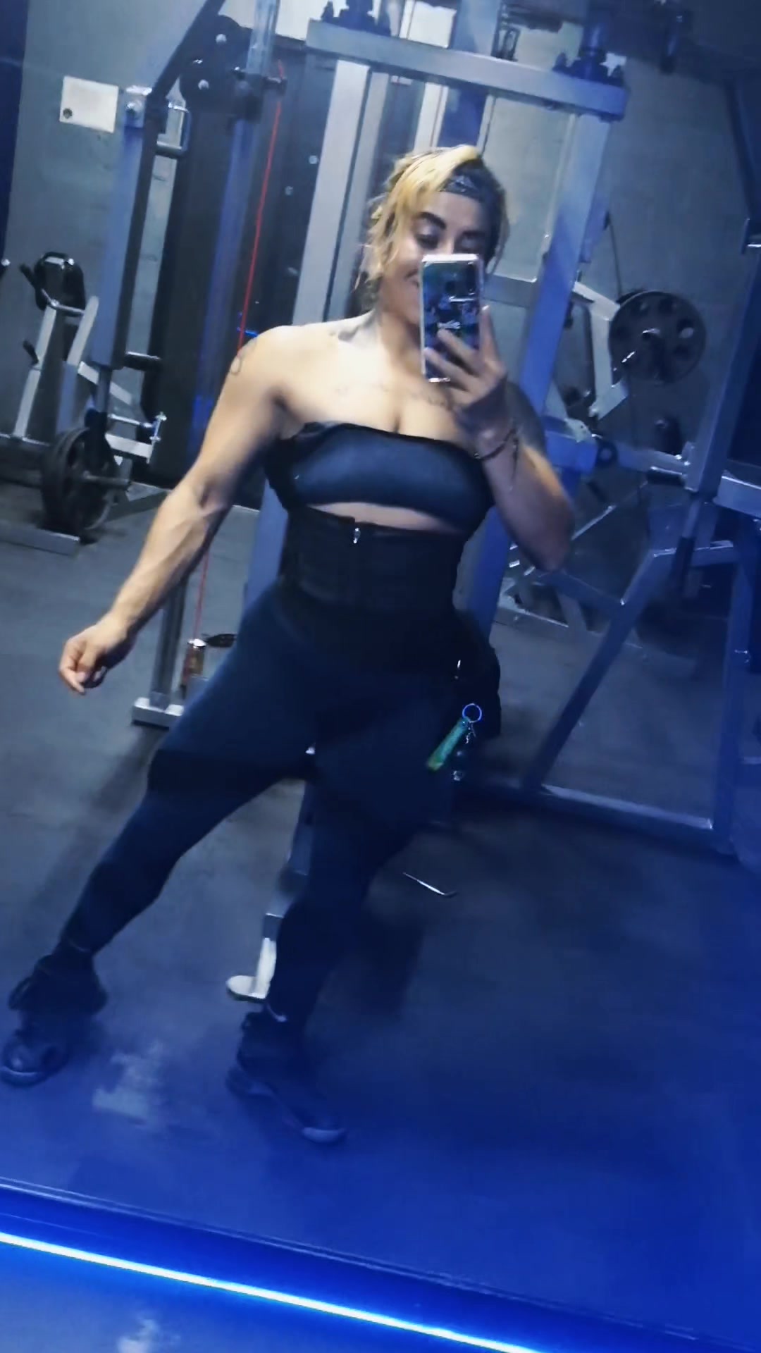 @Lucy Barrag&aacute;n
