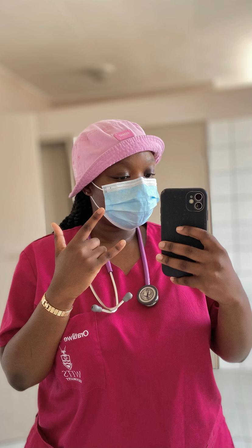 @Oratilwe | Content Creator