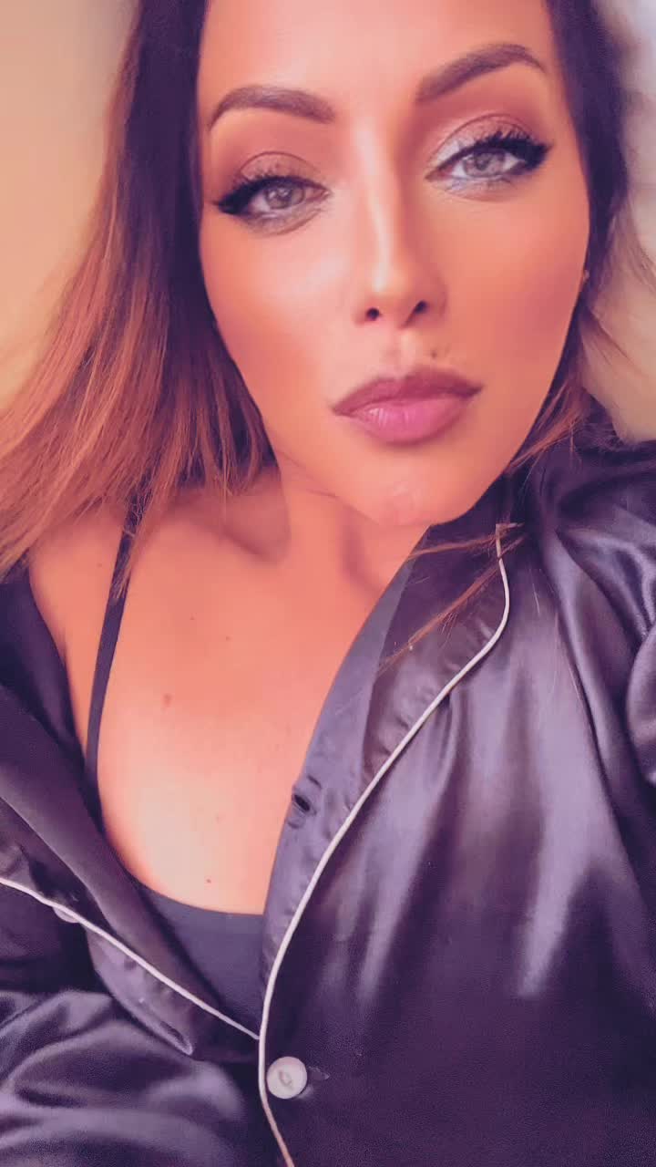 @.ALEXANDRA.G_