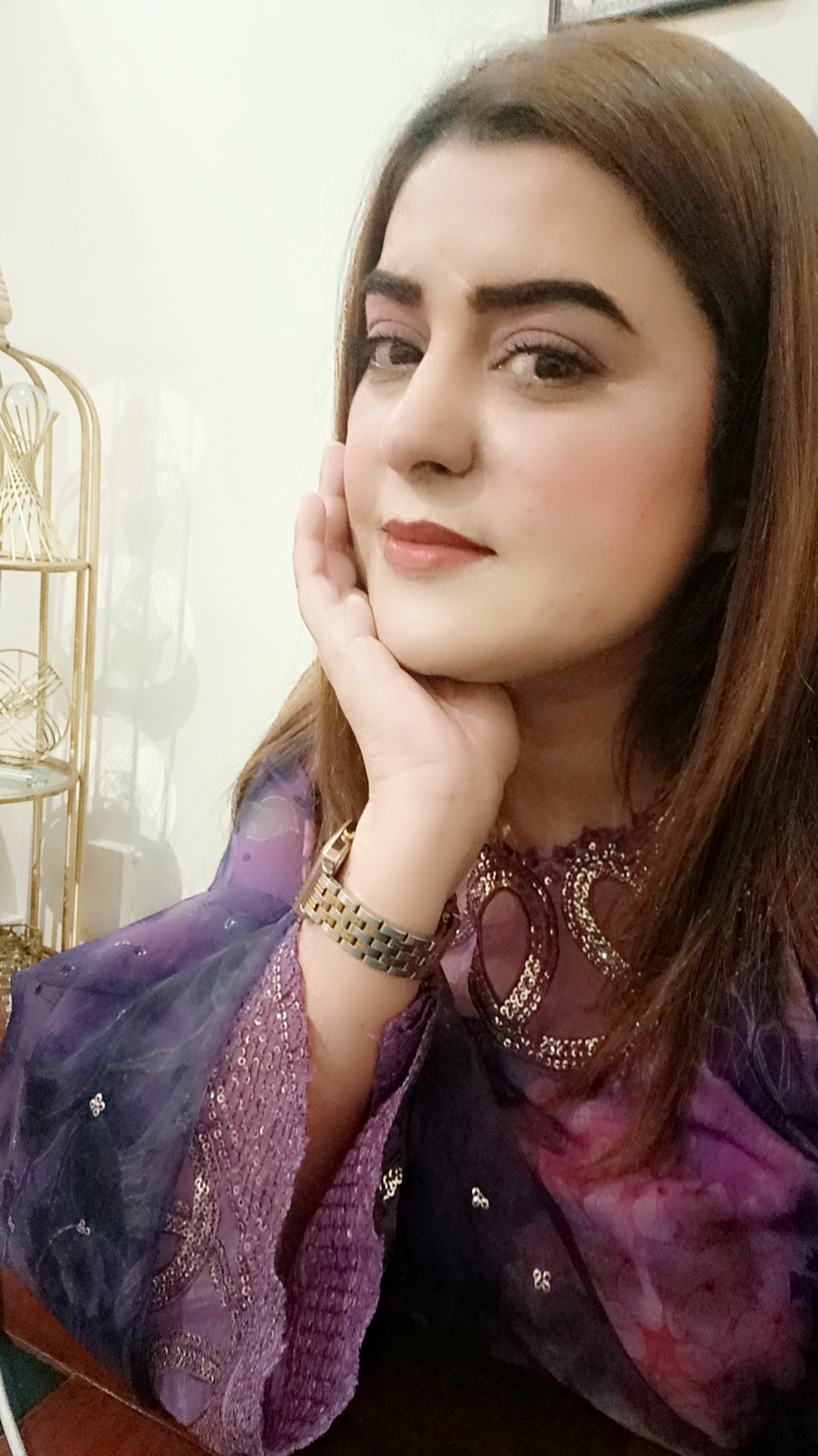 @Makhdooma Zona shah
